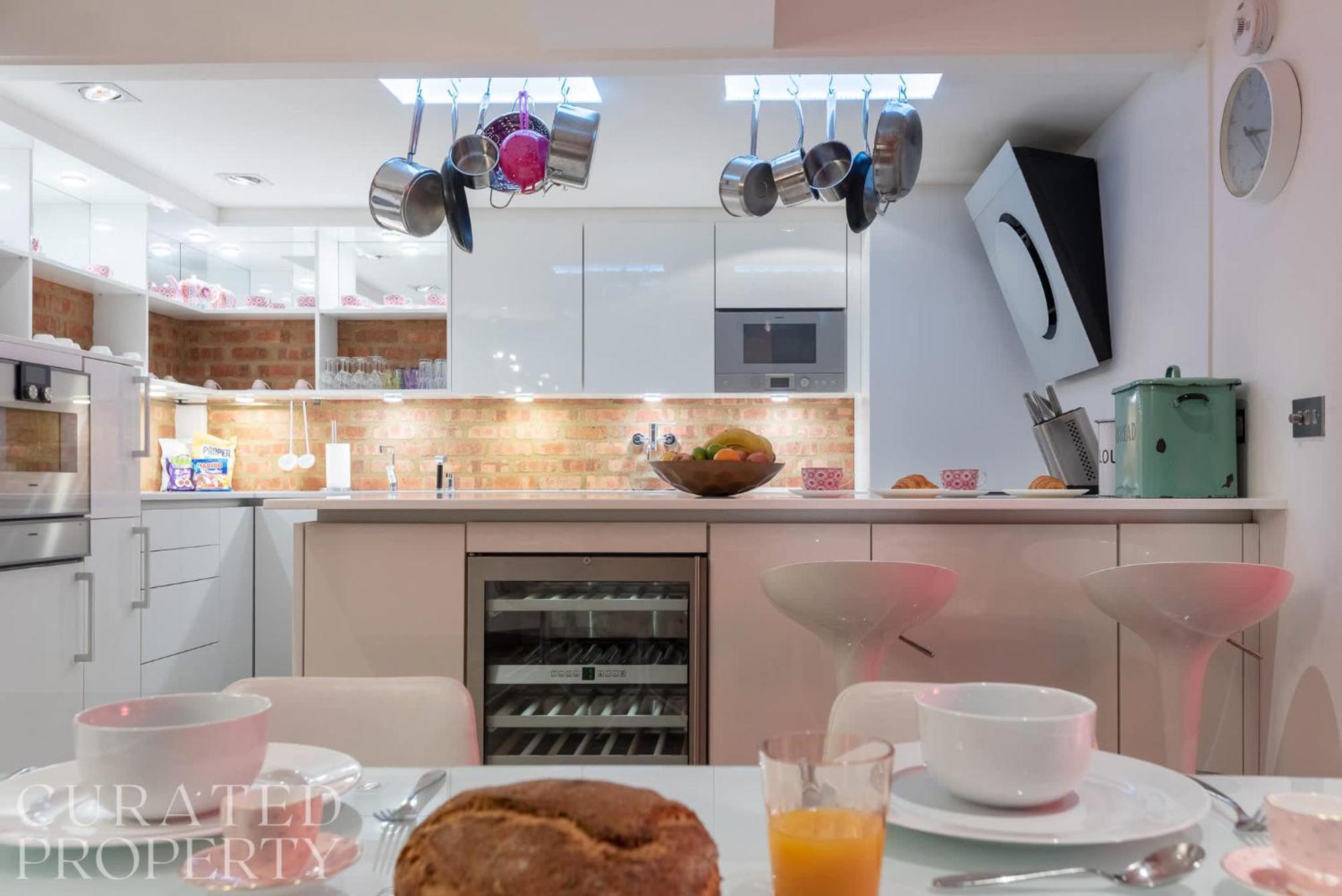 Amazingly Luxurious Loft Apartment, Soho - 3 Bedrooms, 2 Bath & Office London Luaran gambar