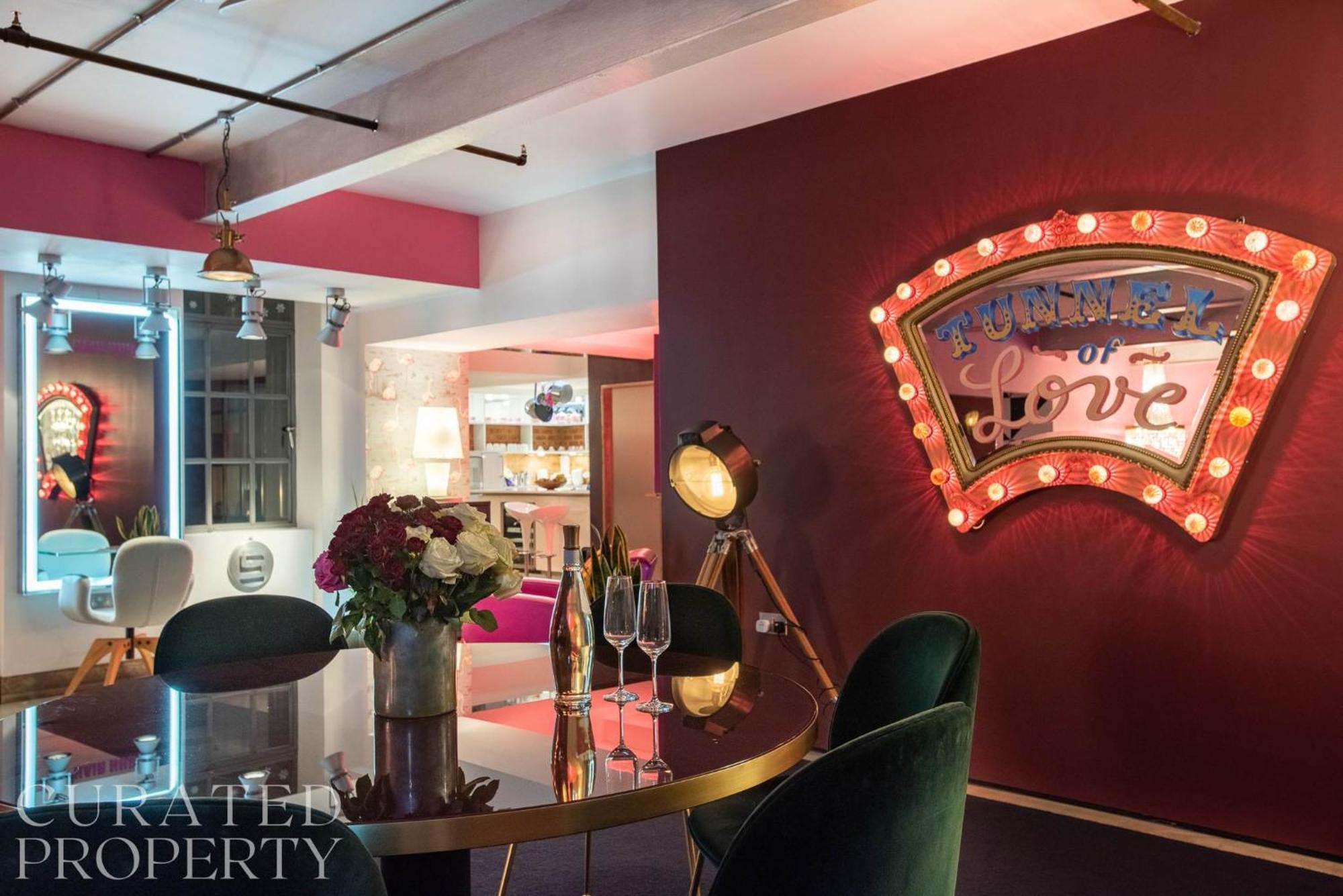 Amazingly Luxurious Loft Apartment, Soho - 3 Bedrooms, 2 Bath & Office London Luaran gambar