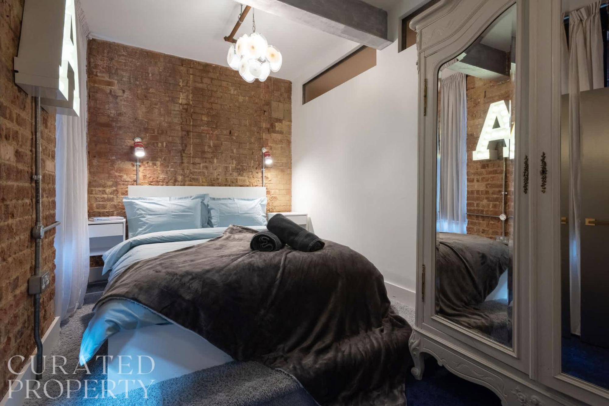 Amazingly Luxurious Loft Apartment, Soho - 3 Bedrooms, 2 Bath & Office London Luaran gambar